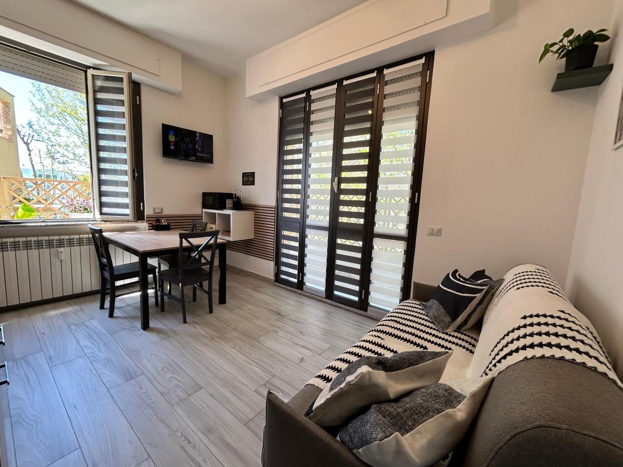 Vacanze Romane Lido di Ostia Bagian luar foto